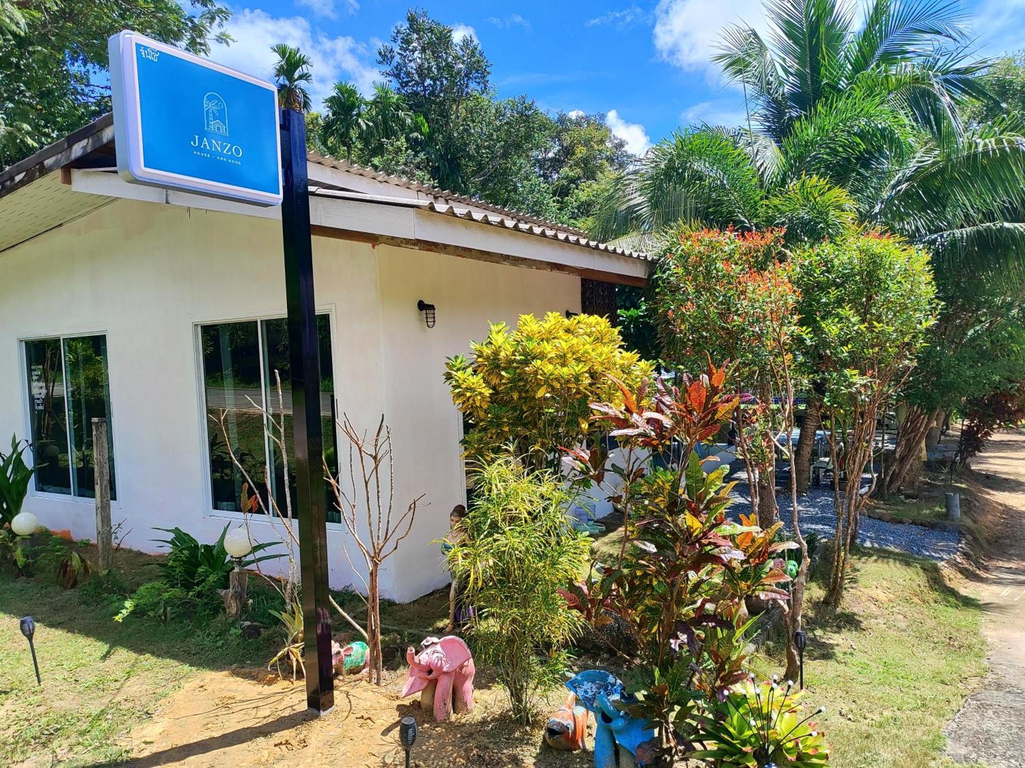 ホテル Janzo House Ban Khlong Mat エクステリア 写真
